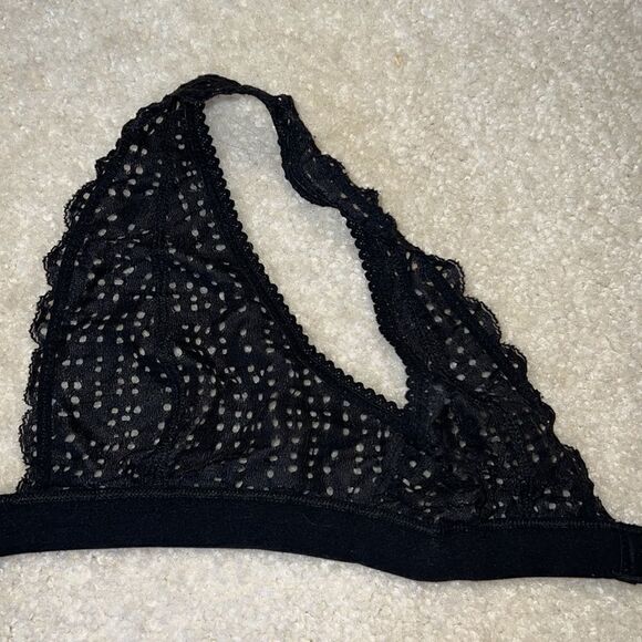 URBAN OUTFITTERS Bralette 🖤 - Picture 5 of 7